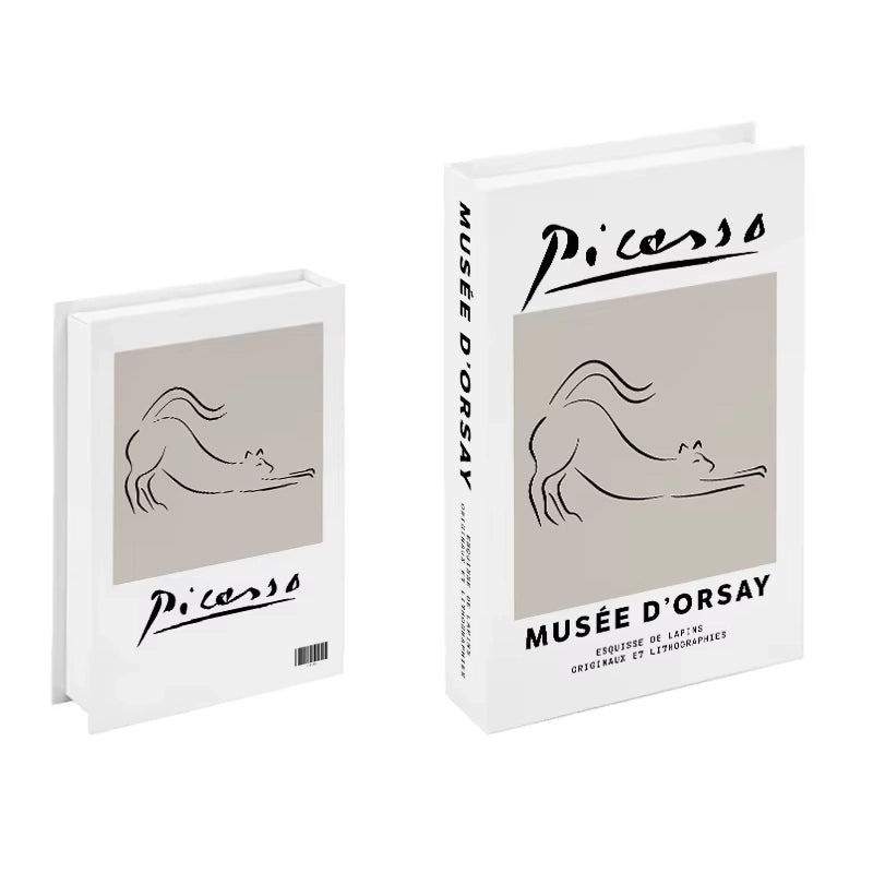 Libros de arte falsos decorativos para interiores contemporáneos