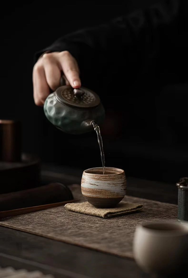 Taza de té de cerámica hecha a mano de estilo japonés Jingdao