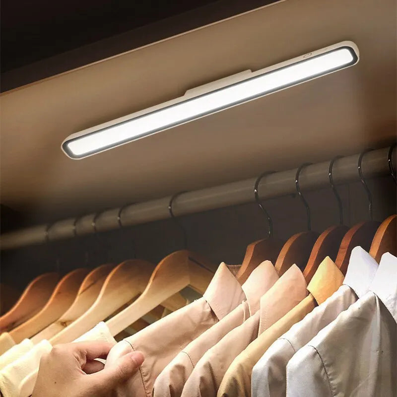 Luz magnética LED recargable