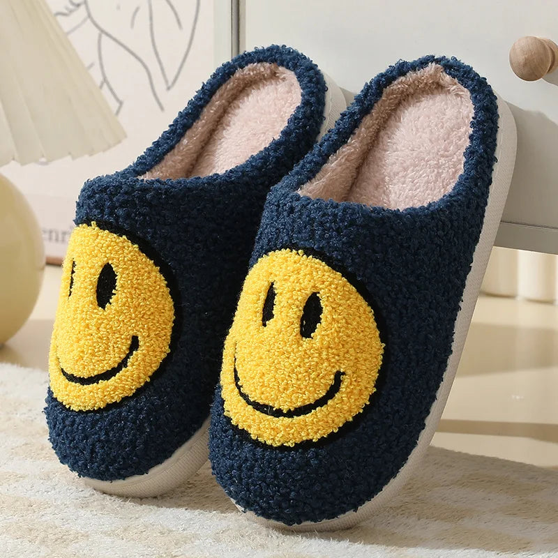 Pantuflas acogedoras y peludas de felpa