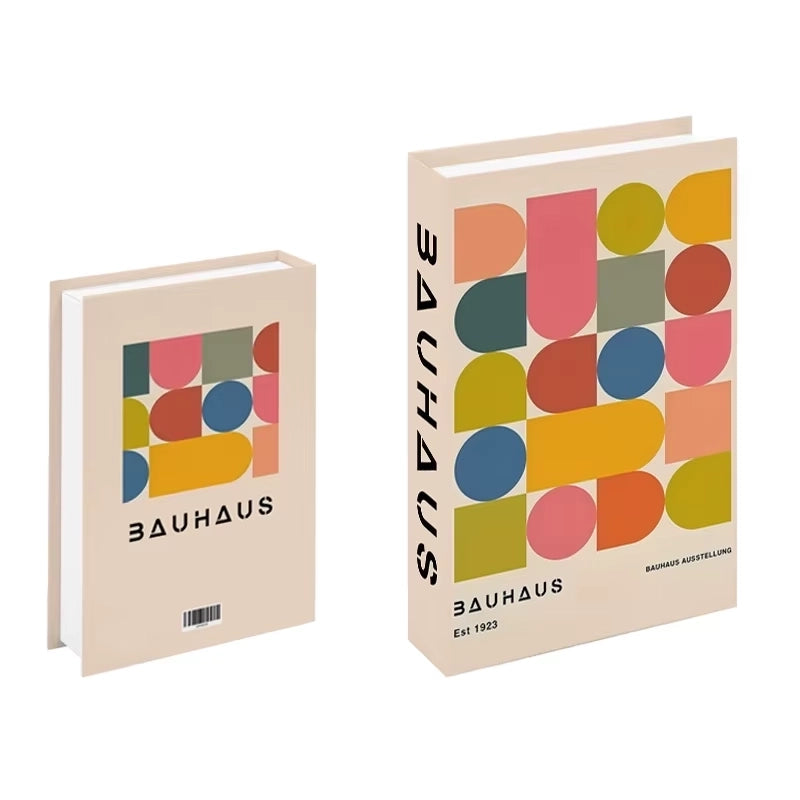 Libros de arte falsos decorativos para interiores contemporáneos