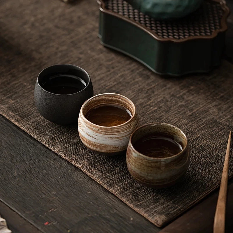 Taza de té de cerámica hecha a mano de estilo japonés Jingdao